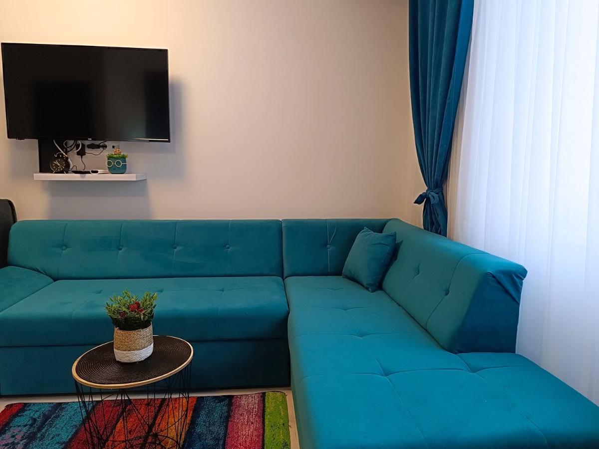 Apartments Ajsa SJJ Eksteriør billede